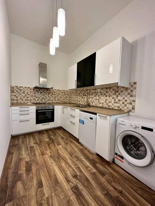 Michalska Residence 2 Братислава Экстерьер фото